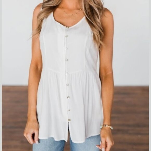 P.S. LOVE White (or Off-White) Lace Sleeveless Button Down Tank Top Small - Picture 4 of 15
